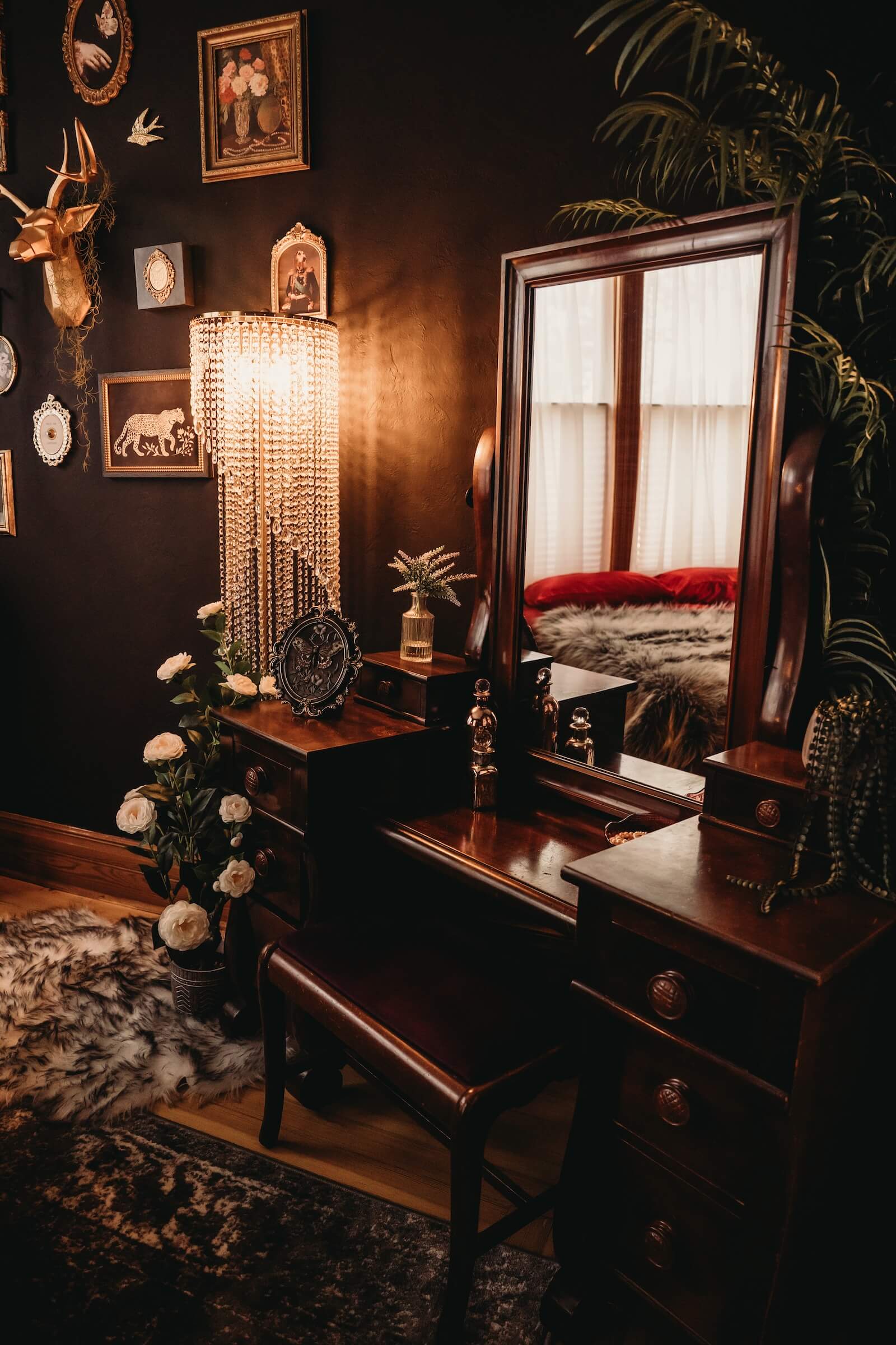 Boudoir set inside Black Cherry Studios